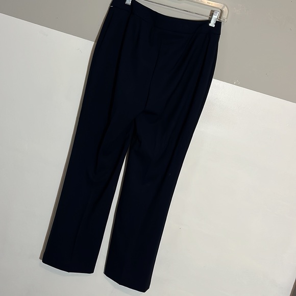 Jones New York Classic Navy Blue Trousers - size 2P - Picture 7 of 10